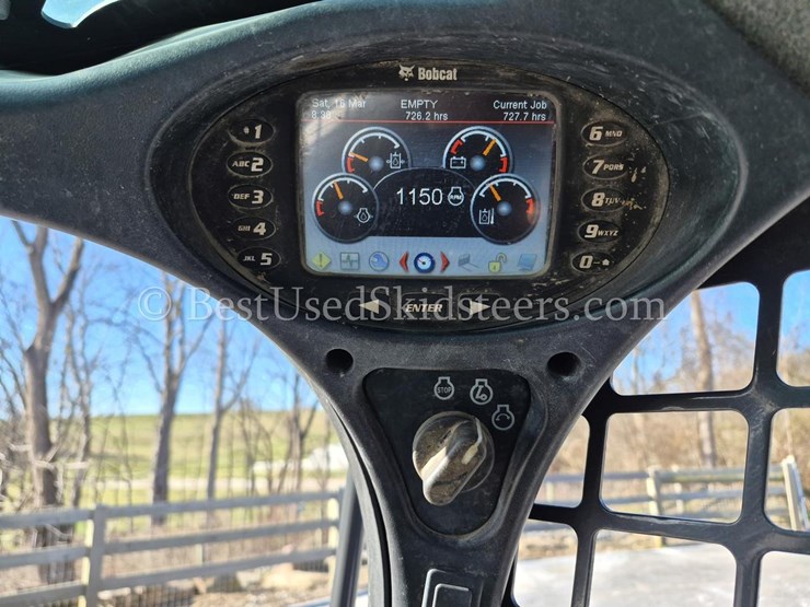 2020-bobcat-t595-image-9