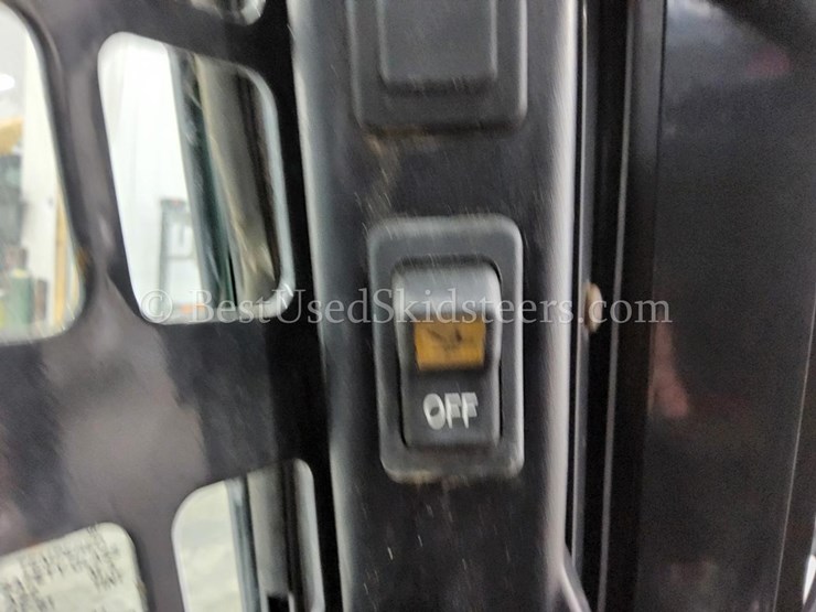 2020-bobcat-t770-image-21