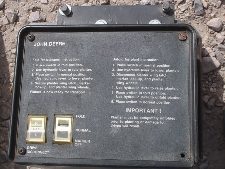 john-deere-7200-image-58