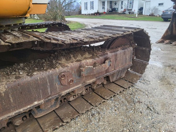 hyundai-robex-130-lc-image-33