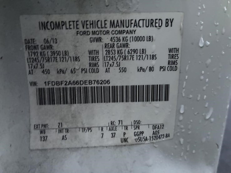 2013-ford-f250-sd-image-16