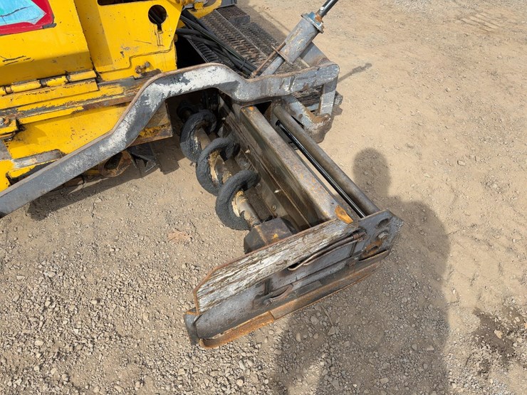 2005-gehl-1648-image-15