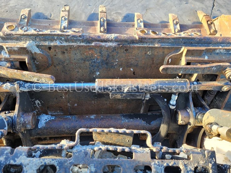 2018-bobcat-s570-image-12