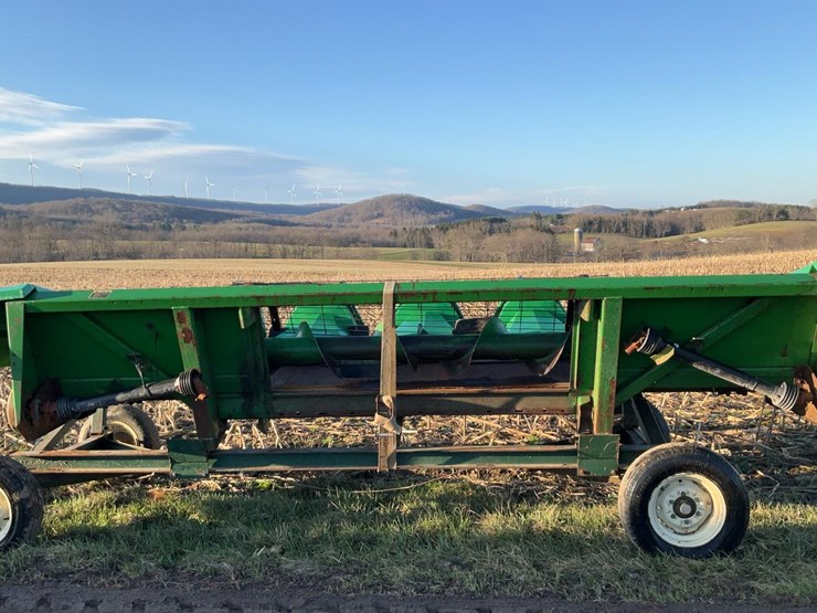 #720-•-john-deere-combine-corn-head-and-cart-image-6