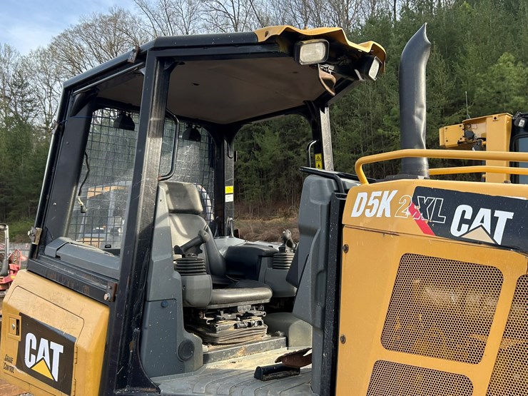 2015-caterpillar-d5k-image-33