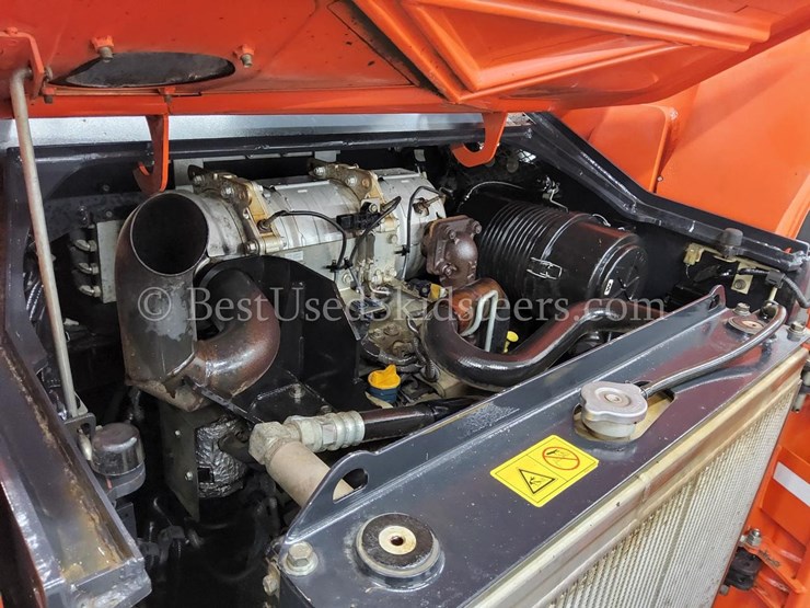 2017-kubota-svl75-2-image-14