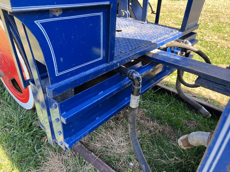 frick-steam-locomotive-with-track-image-157