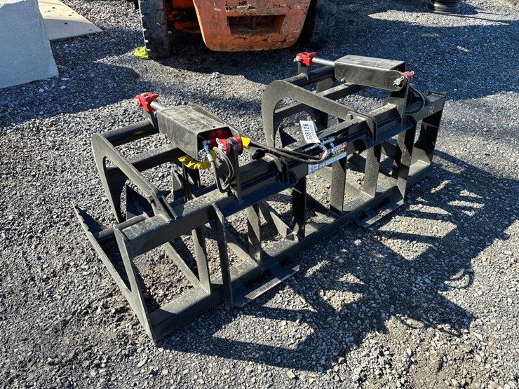 wildcat-72"-skid-steer-root-grapple-image-2