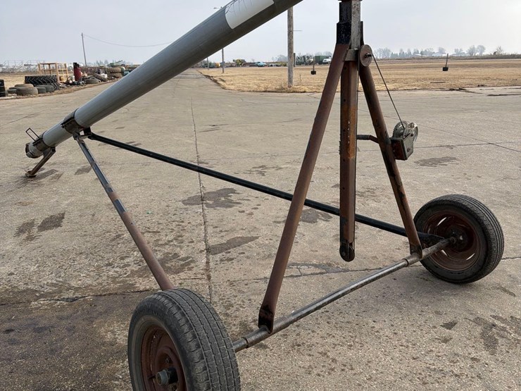 8”-x-35ft-manure-unload-stand-image-10
