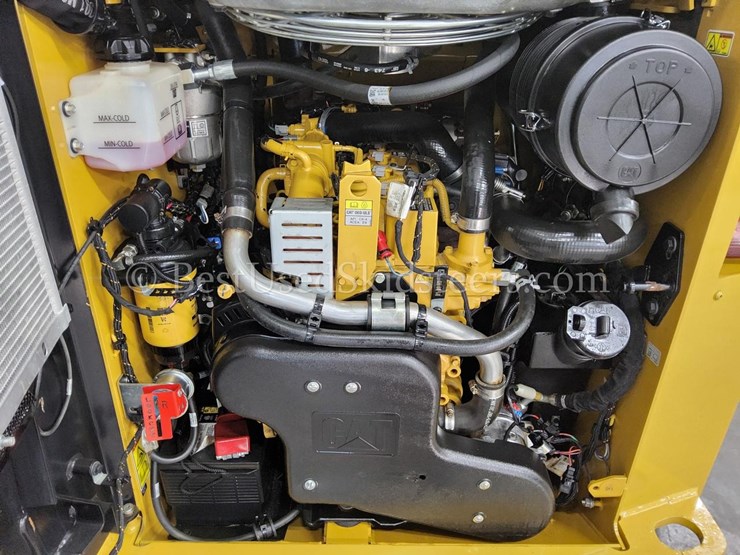 2024-caterpillar-259d3-image-40