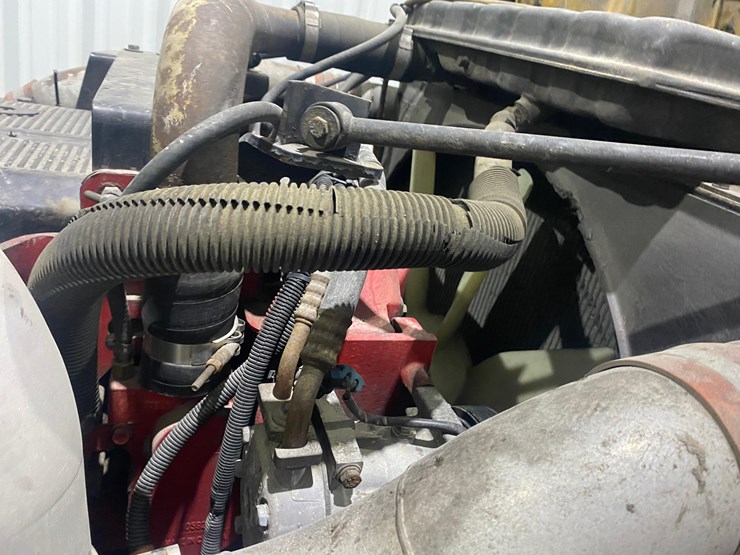 2002-peterbilt-379-image-72