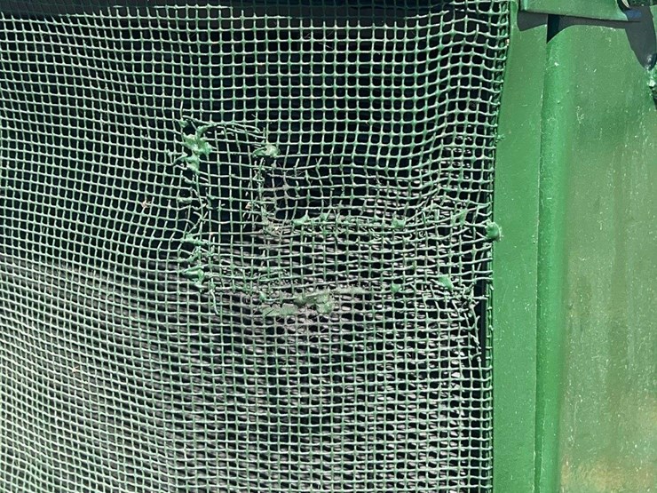 massey-harris-challenger-image-11