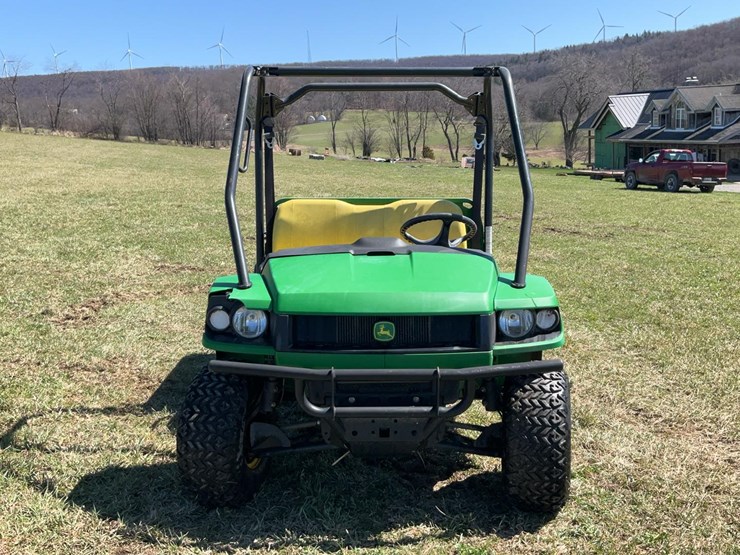 john-deere-gator-image-26