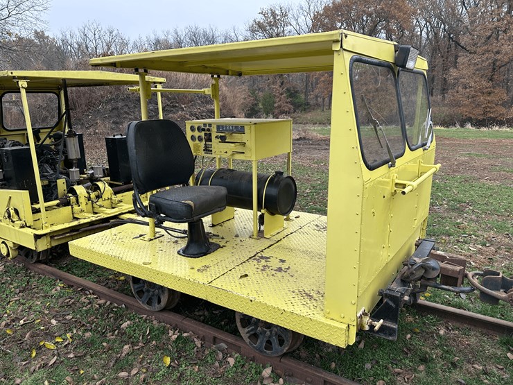 fairmont-rail-car-image-7