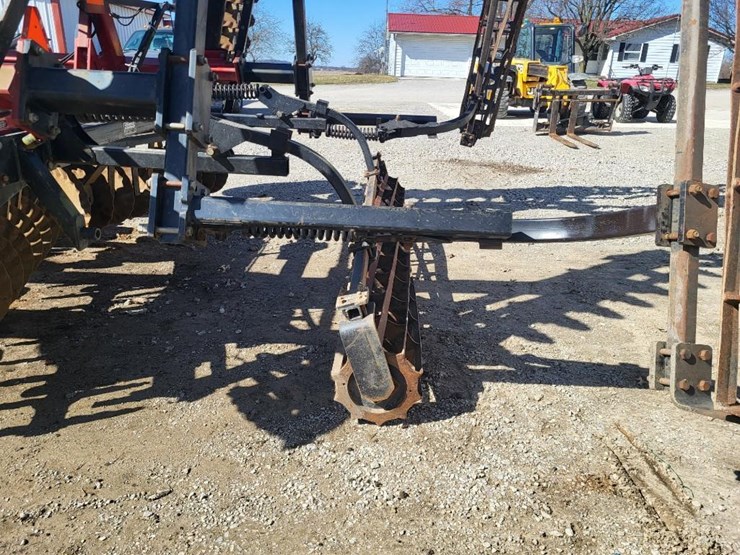 case-ih-true-tandem-330-turbo-image-37