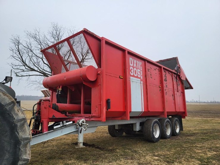silage-wagon-image-7