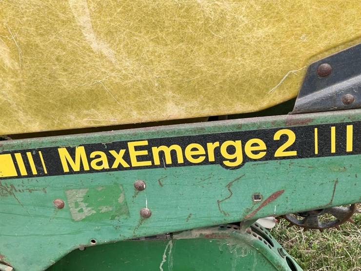 john-deere-6-image-23