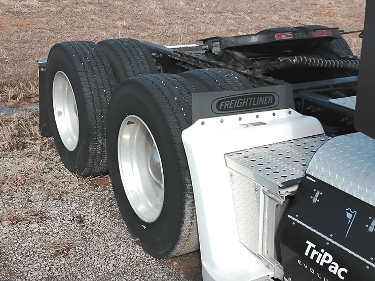 2019-freightliner-corando-3alxfb001ldls9685-mileage:-image-20