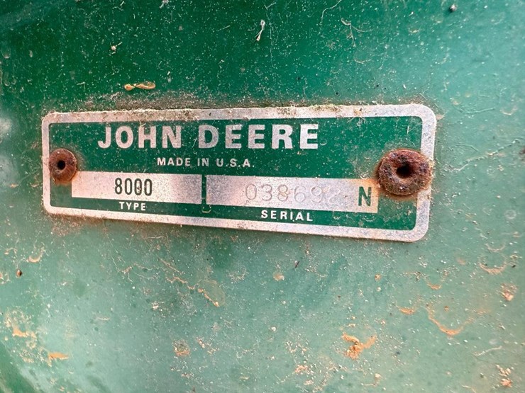 john-deere-8300-image-25