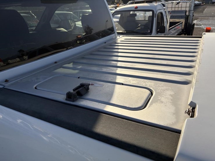 2016-dodge-2500-image-24