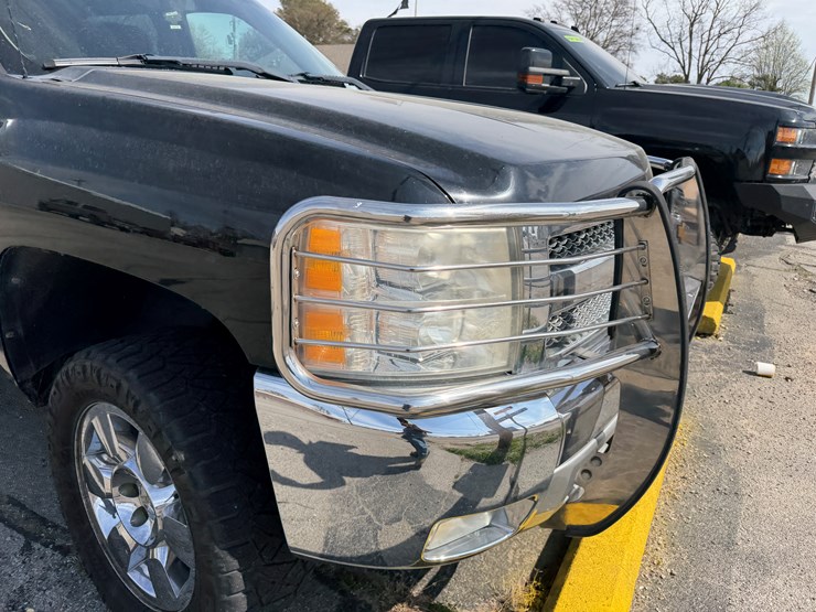 2012-chevrolet-silverado-1500-image-30