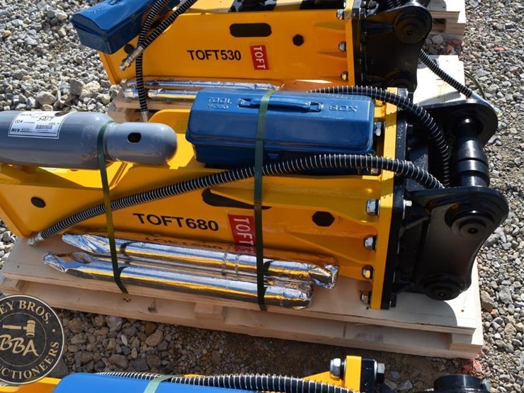 toft-breaker-attachment-43355-image-1