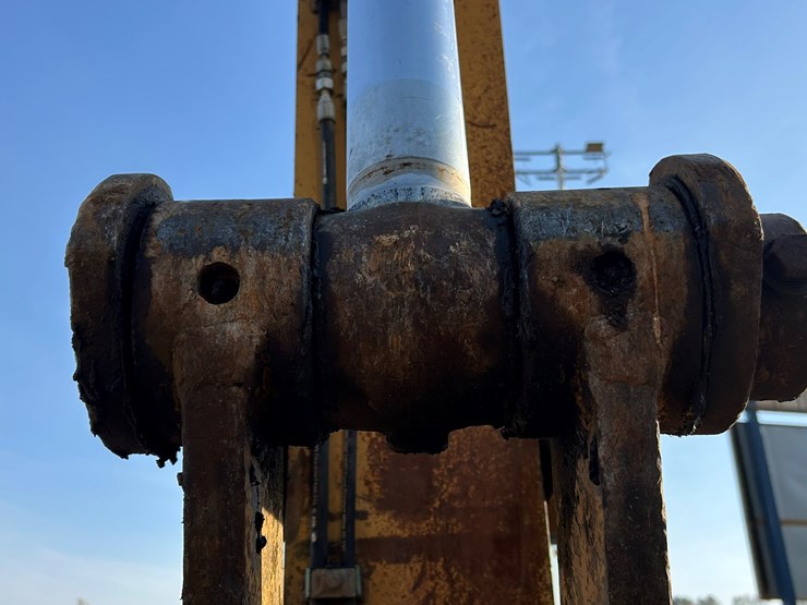 2004-caterpillar-321c-image-28