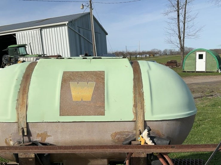 #719-•-165-gallon-sprayer-image-9