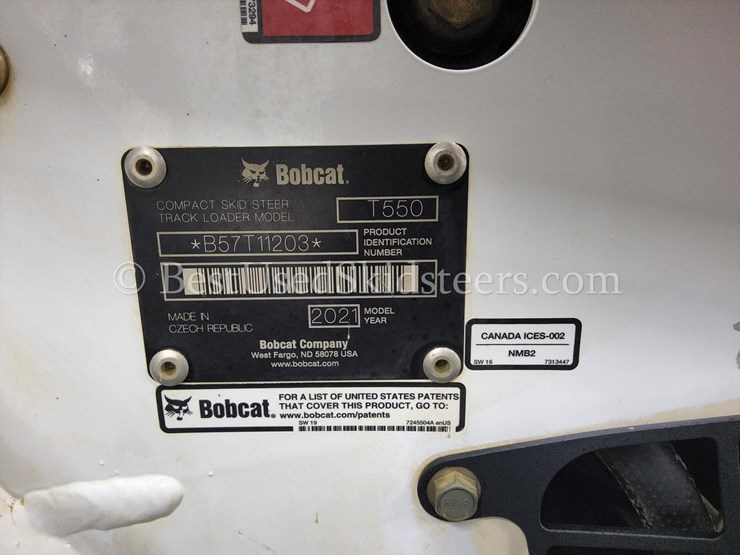 2021-bobcat-t550-image-23