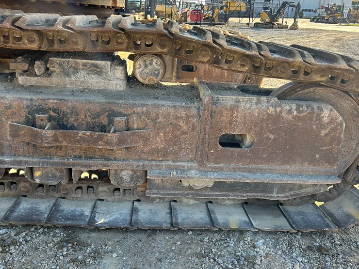 2017-link-belt-700-x2-image-96