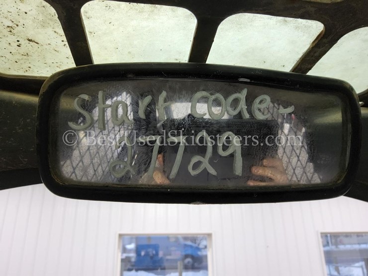 2018-deere-323e-image-10