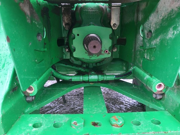 2002-john-deere-8120-image-28