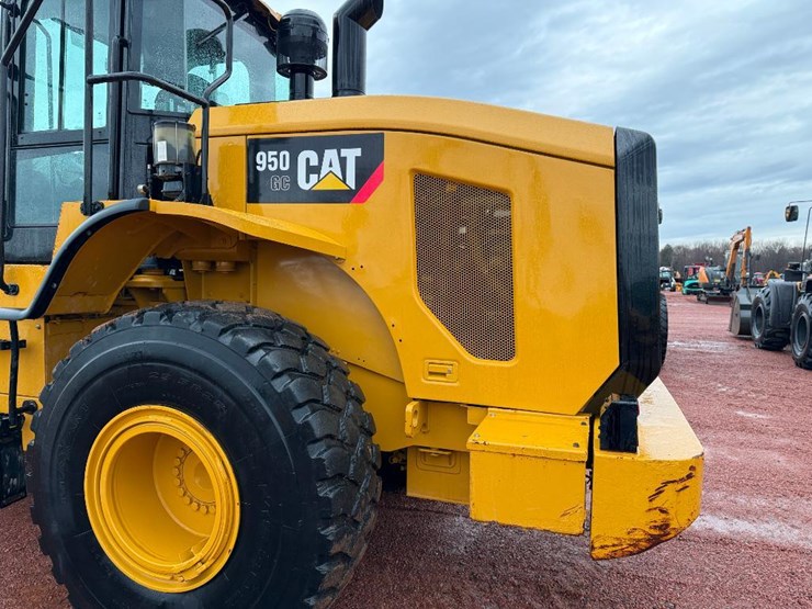 2018-caterpillar-950gc-image-21