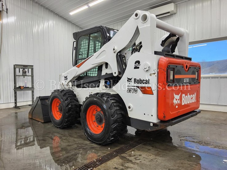 2019-bobcat-s770-image-3