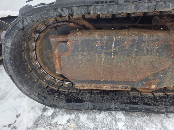 2019-bobcat-e32i-image-52