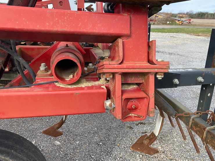 case-ih-4300-image-32