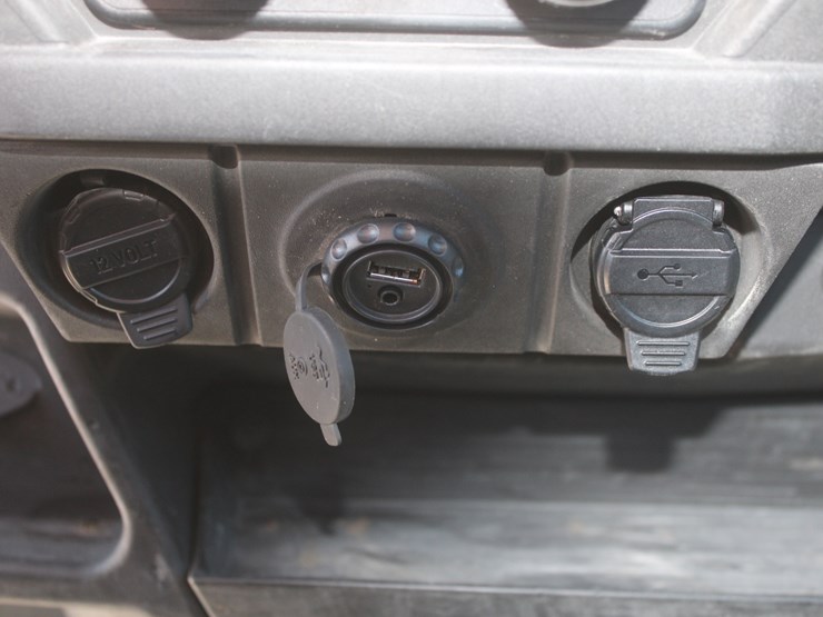 2023-polaris-ranger-image-23