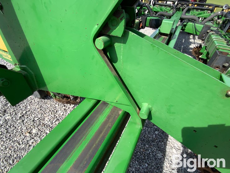 1997-john-deere-1770-image-16