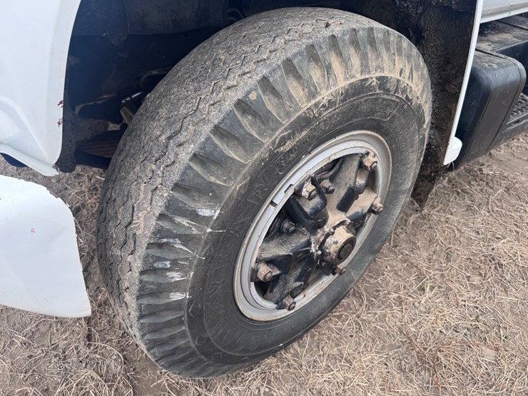 chevrolet-c65-image-13