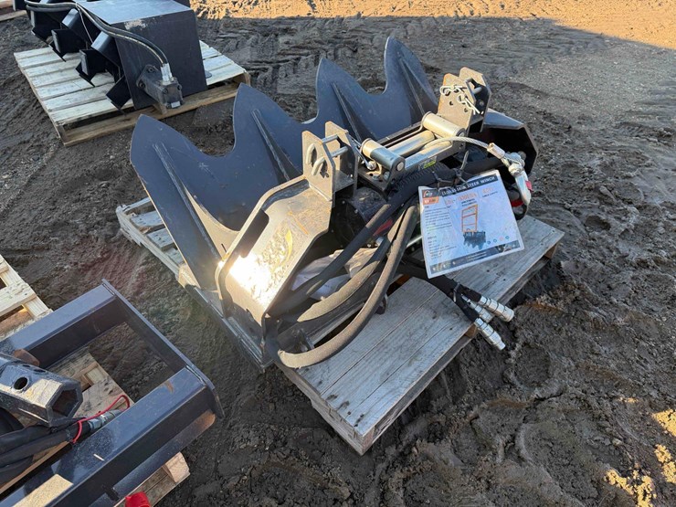 2025-skid-steer-winch-image-5