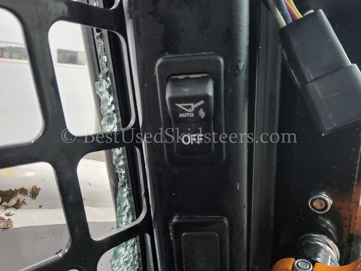 2018-bobcat-s650-image-25