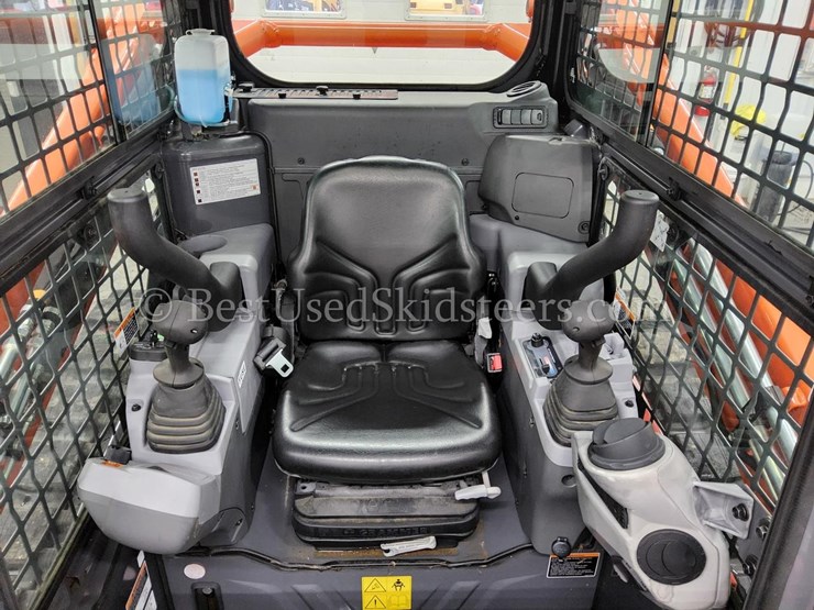 2022-kubota-svl65-2-image-20