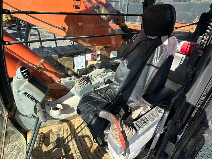 2016-hitachi-zx470-lc-6-image-56