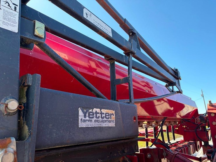 case-ih-5500-image-7