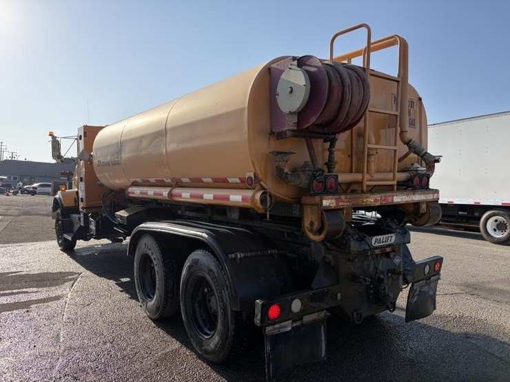 2009-kenworth-t800-image-4