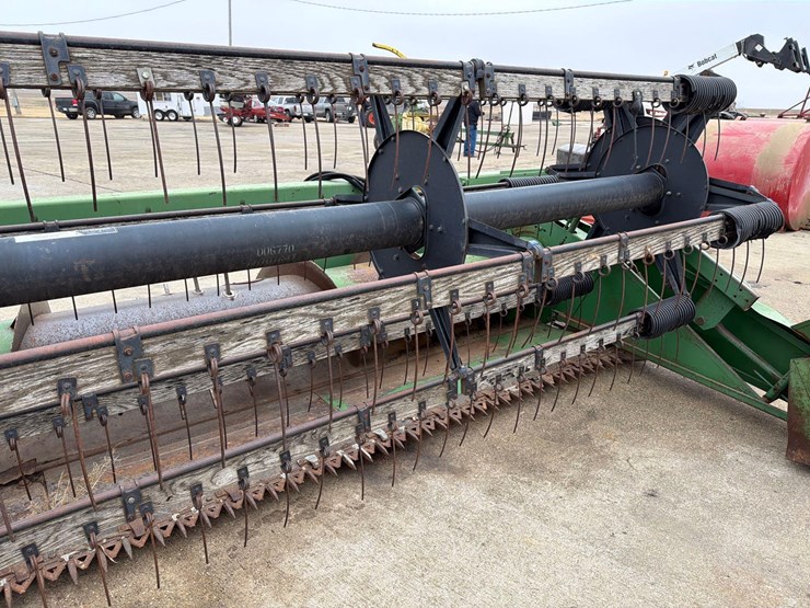 john-deere-215-image-9