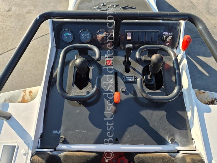 2016-bobcat-mt85-image-15