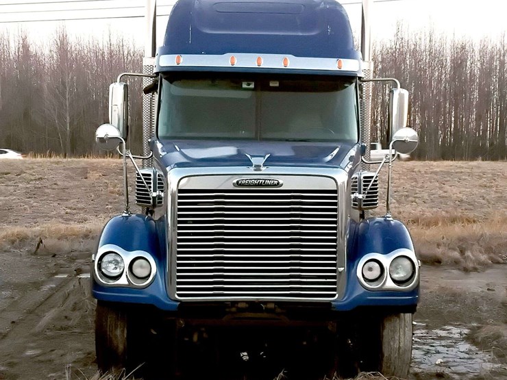 freightliner-cascadia-tractor-2015-freightliner-cascadia-3alxfb007gdg85229-mileage:-does-not-r-image-3