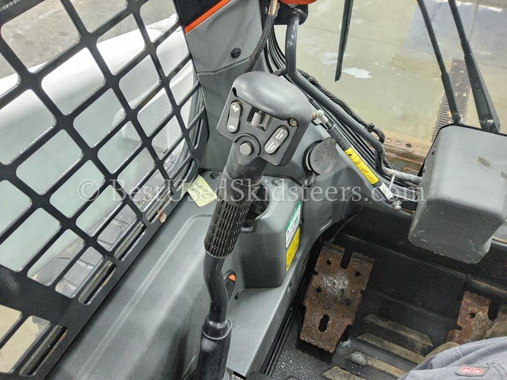 2020-bobcat-s76-image-27