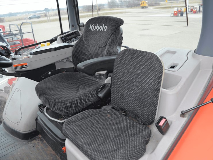 kubota-m7-171-premium-image-24